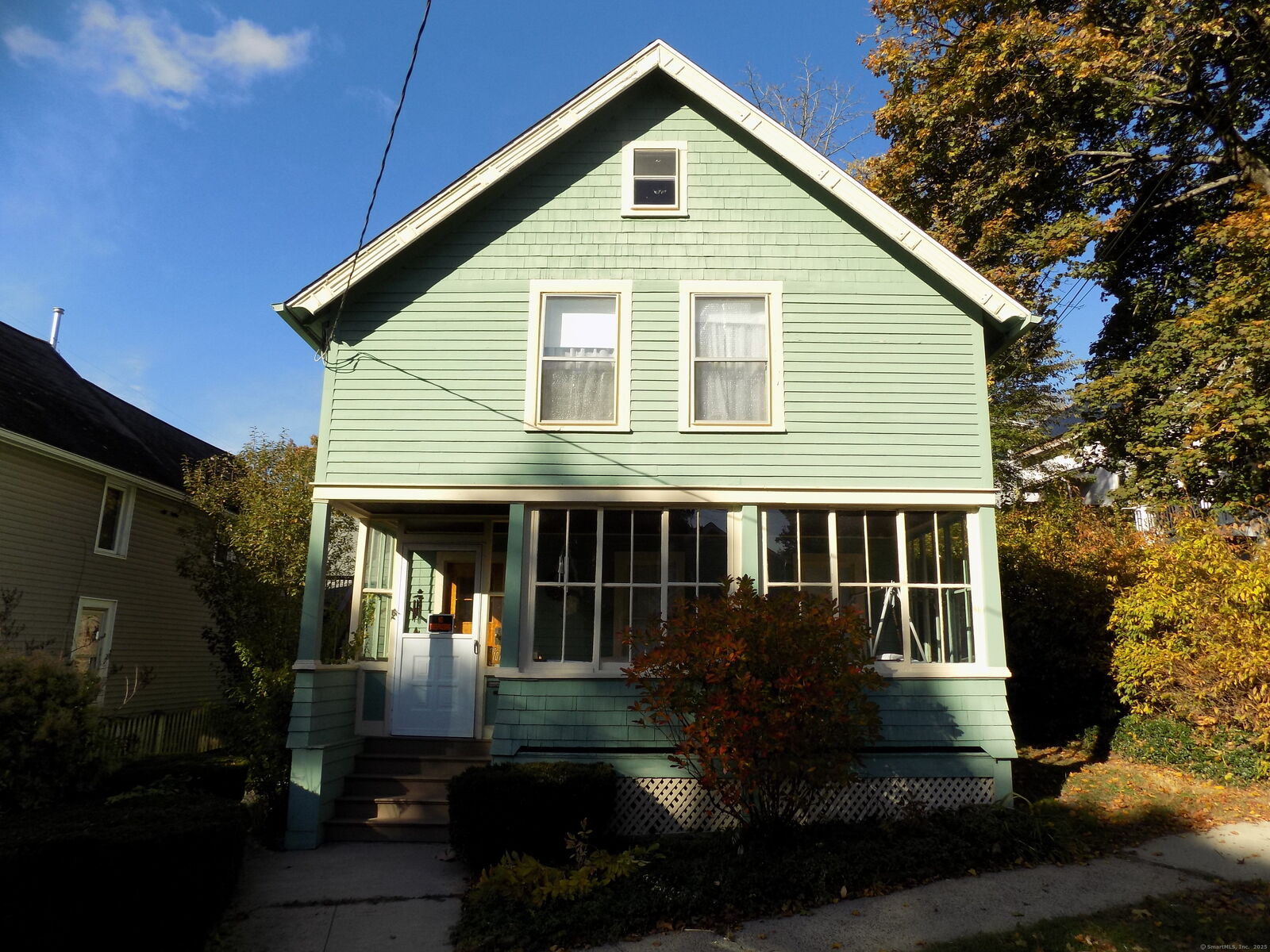 Property Photo:  10 Henry Street  CT 06010 