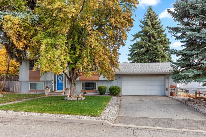 Property Photo:  602 N Collins Rd  WA 99216 