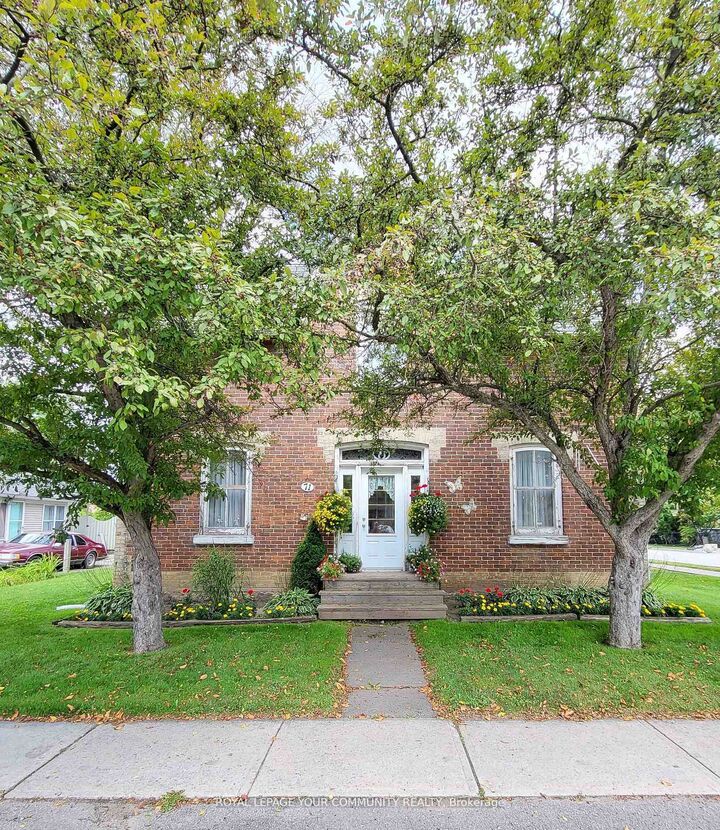 Property Photo:  71 High Street  ON L0E 1R0 