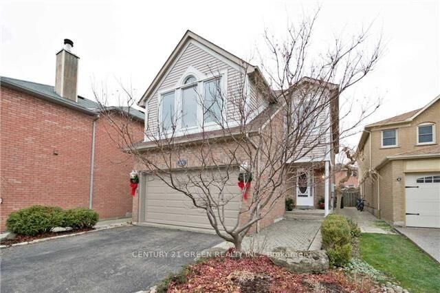 Property Photo:  16 Niles Court  ON L6S 5T6 