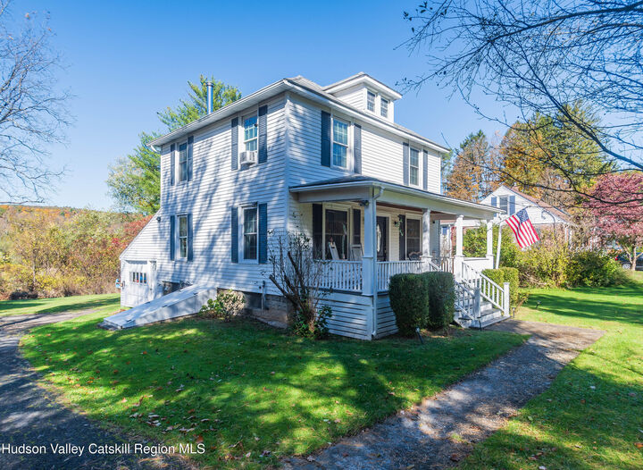 Property Photo:  170 Old Route 209  NY 12443 
