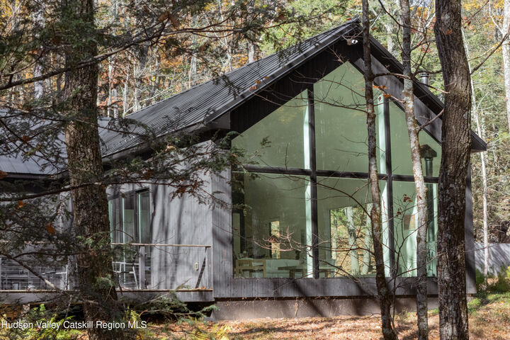 Property Photo:  2372 Co Rd 3  NY 12461