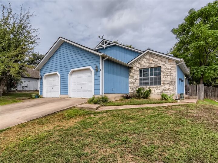 529 Cutty Trail B  Lakeway TX 78734 photo