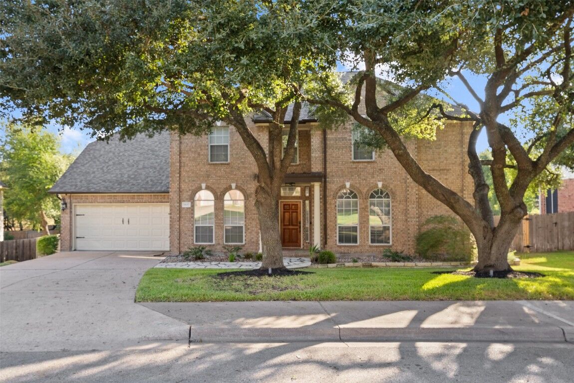 Property Photo:  18017 Rosebud Place  TX 78681