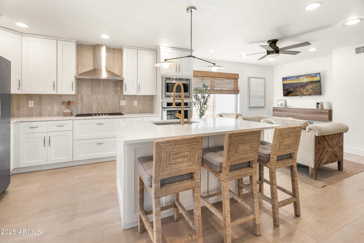 9056 E Captain Dreyfus Avenue  Scottsdale AZ 85260 photo