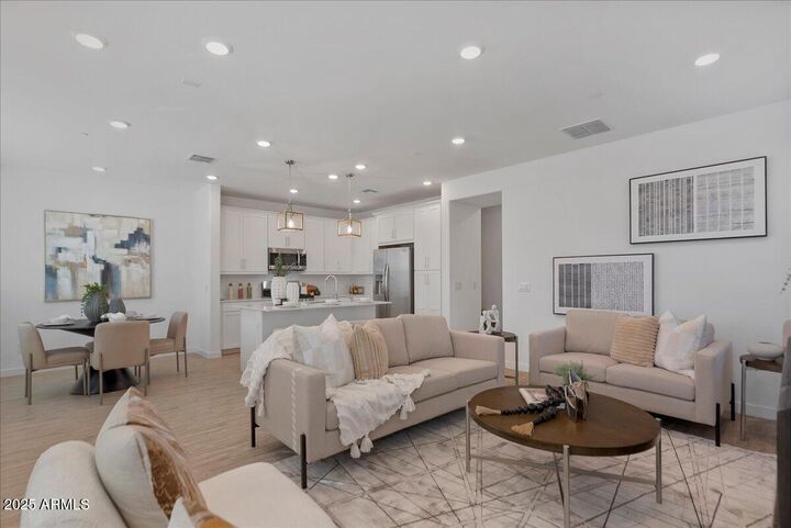 Property Photo: 4077 S Sabrina Drive 14 AZ 85248