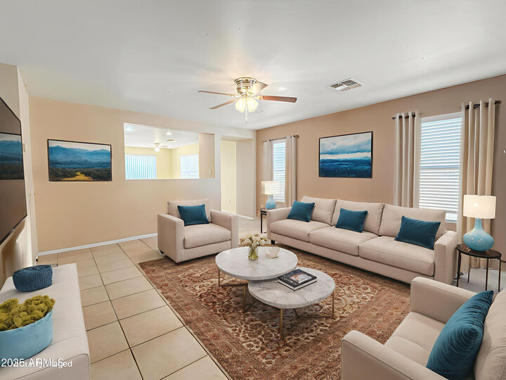 Property Photo:  1042 S Clancy Circle  AZ 85208