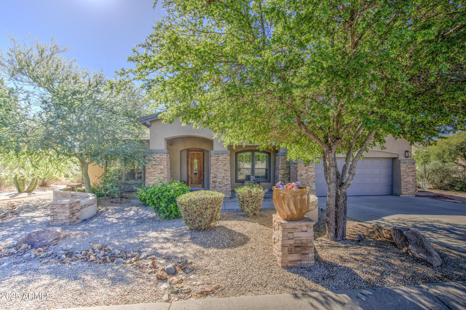 Property Photo: 8851 E Norwood Street AZ 85207