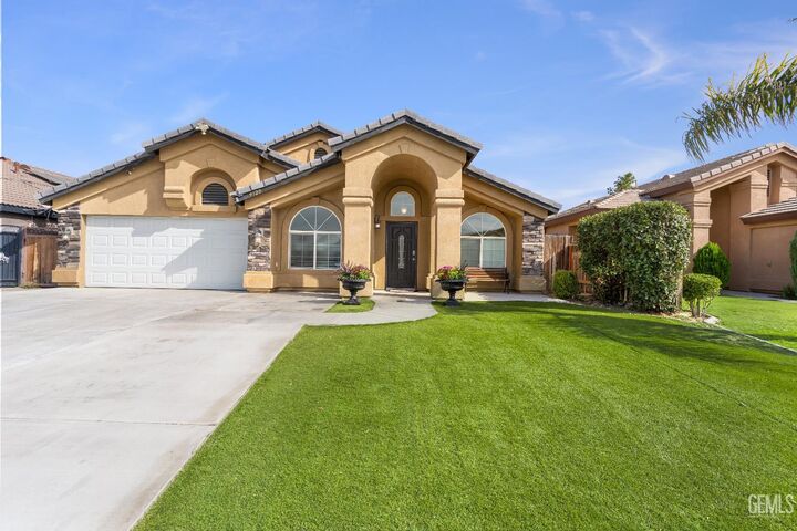 9320 Cadbury Drive  Bakersfield CA 93311 photo