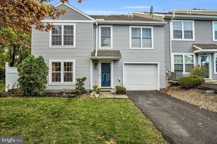 84 Courtyard Drive  Carlisle PA 17013 photo