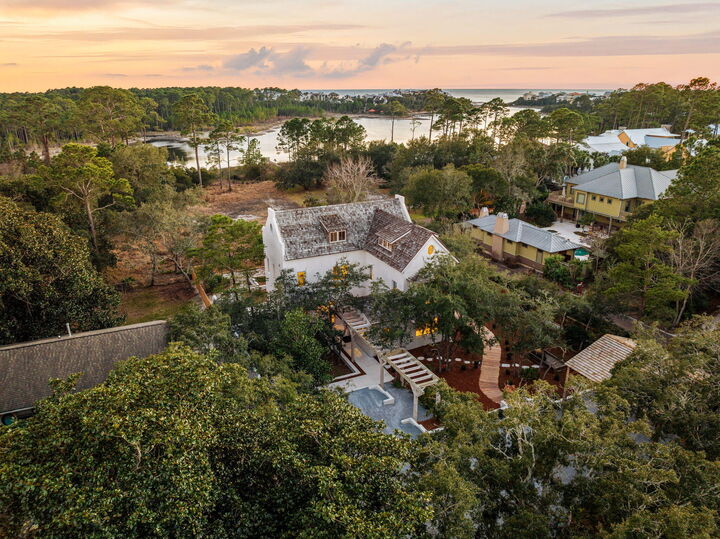 Property Photo:  3191 W County Hwy 30A  FL 32459 