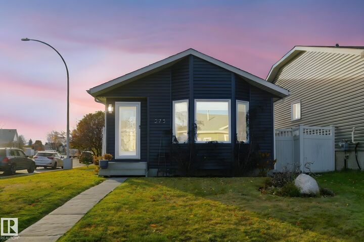 Photo de la propriété:  373 Kline Crescent NW  AB T6L 6K7 