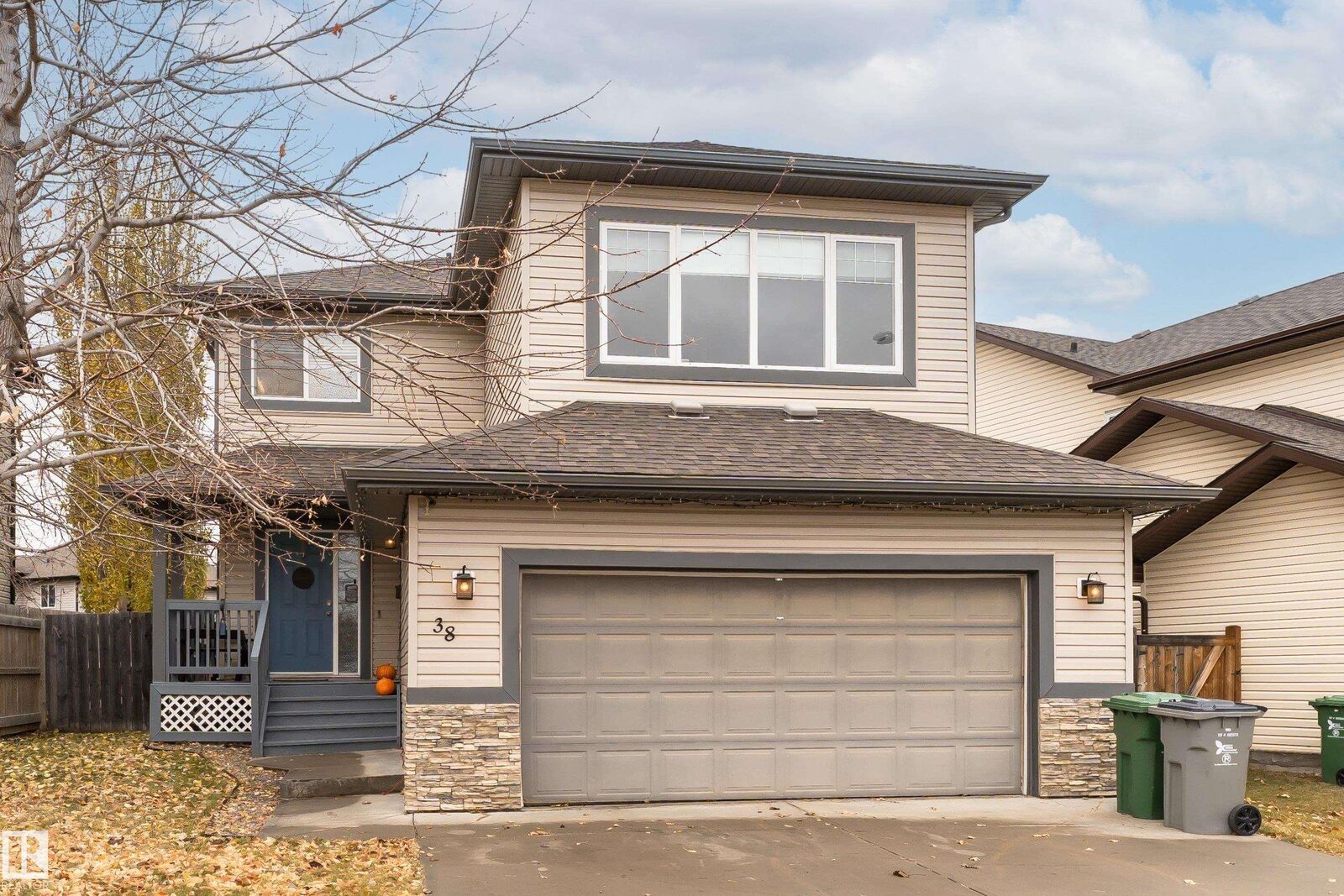 Property Photo: 38 Rue Bouchard AB T4X 0E6
