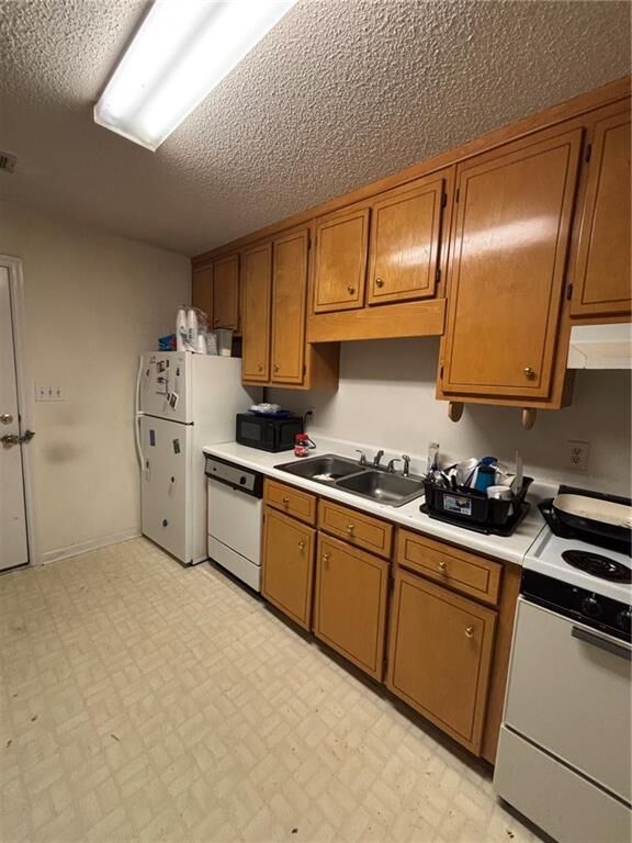 Property Photo: 2361 River Ridge Road NE GA 31061