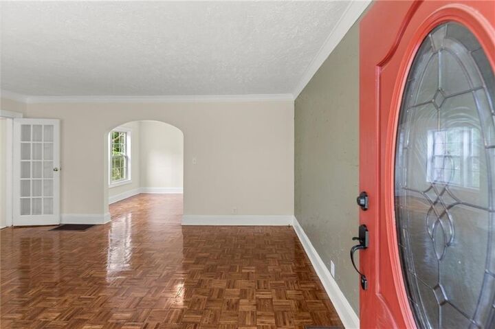 Property Photo: 1098 Cascade Circle SW GA 30311