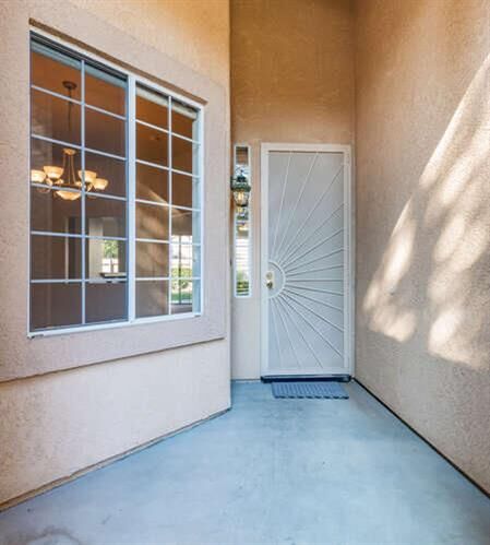 Property Photo:  2592 E Sage Way  CA 93720 