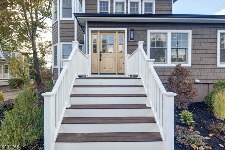 Property Photo: 522 Boulevard NJ 07090