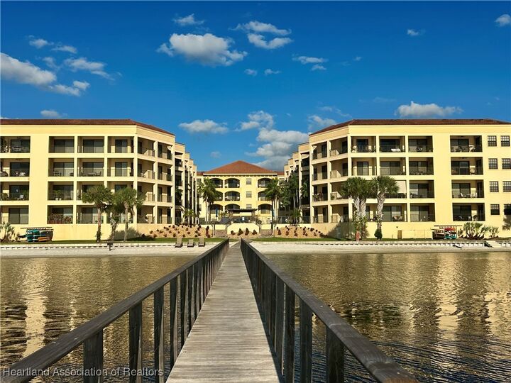 Property Photo: 2351 Lakeview Drive 119 FL 33870