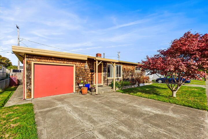 Property Photo: 1980 Daniels Street CA 95521