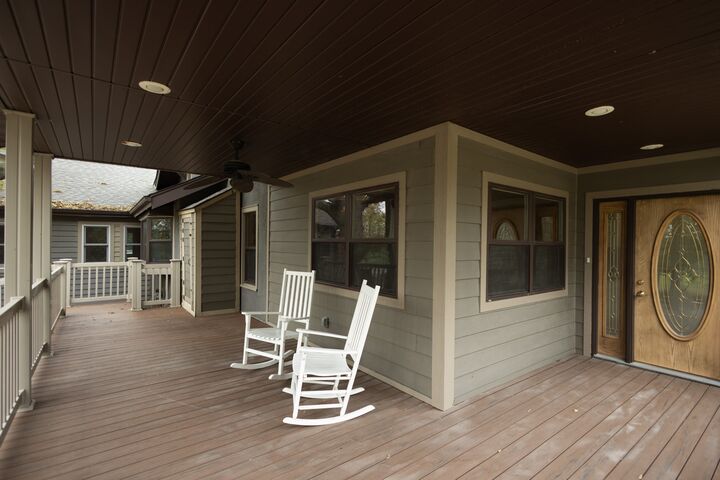 Property Photo:  1319 W 4th Street S  IA 50208