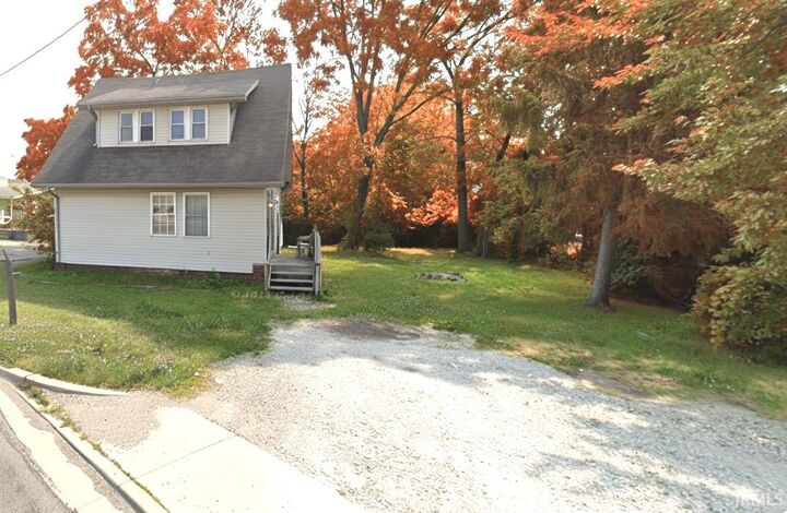 Property Photo:  3930 N Clinton Street  IN 46805-1206 