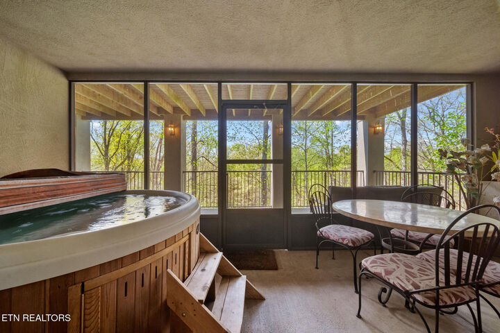 Property Photo: 405 Maggie Mack Lane TN 37862