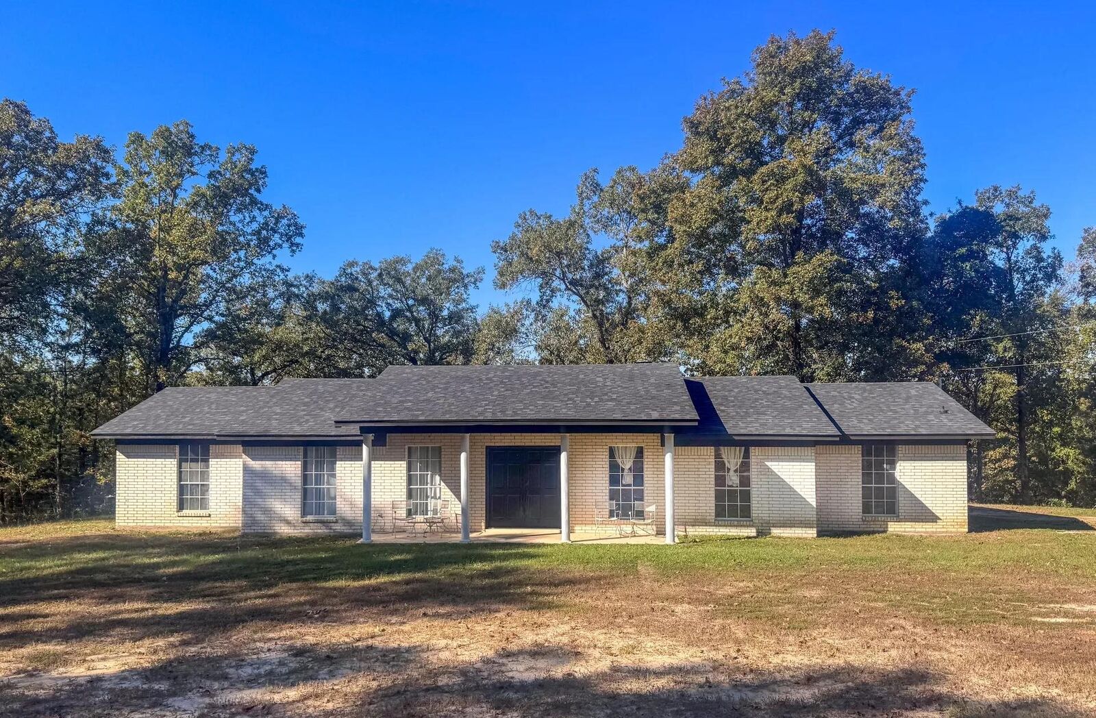 Property Photo:  551 County Road 1350  TX 75563 