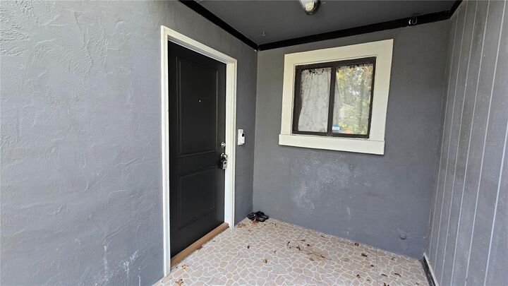 Property Photo: 846 Sugar House Drive FL 32129