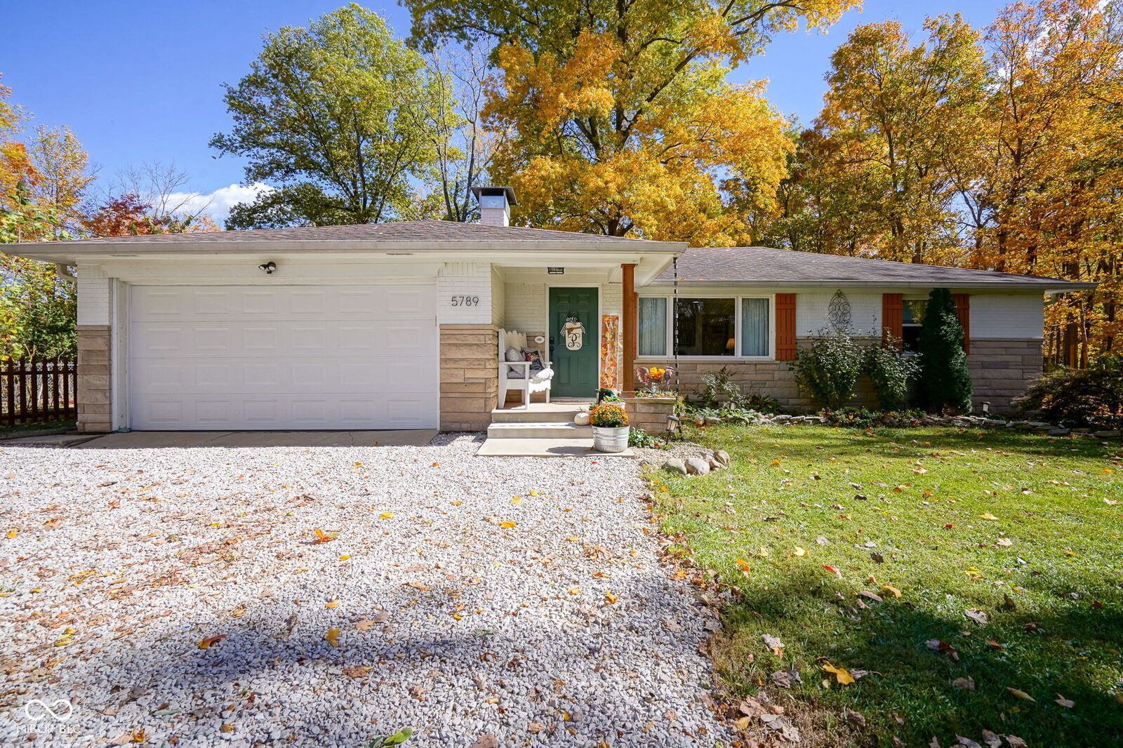 Property Photo: 5789 E County Road 200 N IN 46123