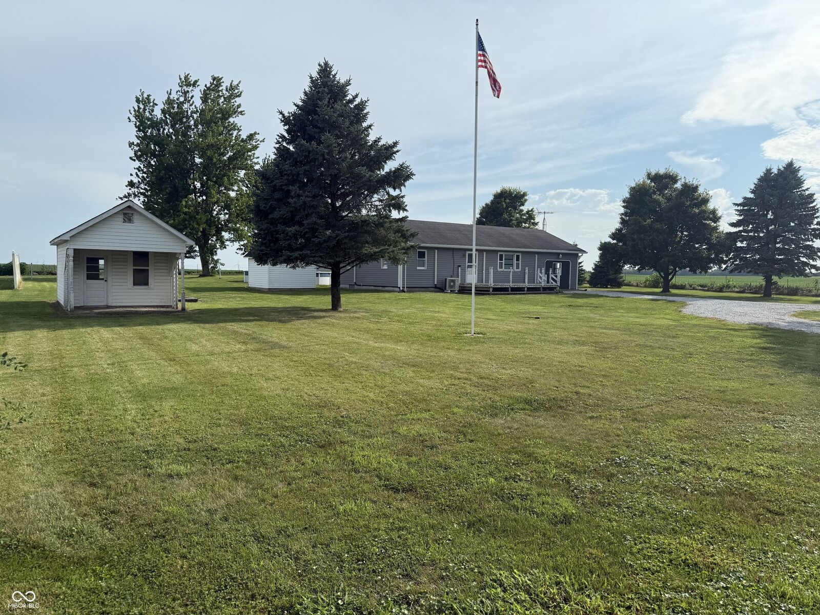 Property Photo: 6095 W 1900 N IN 46036