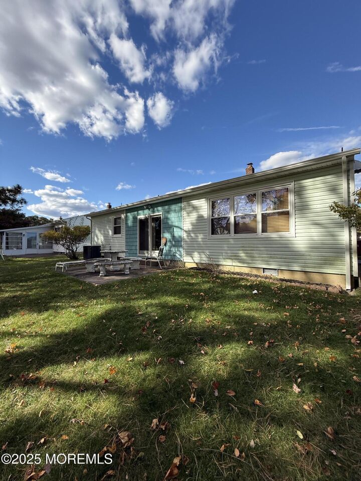 Property Photo:  46 Auburn Road  NJ 08757 