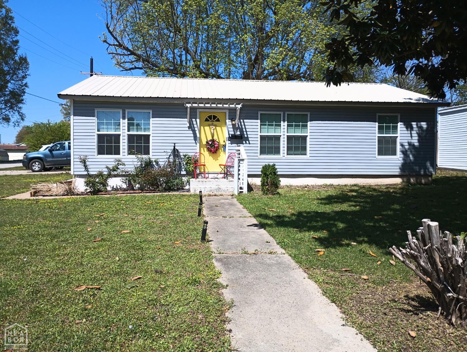 Property Photo: 911 W Park Street AR 72450