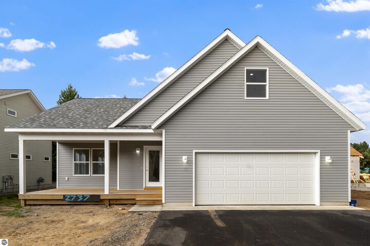 Property Photo:  2737 Ruby Street  MI 49684 