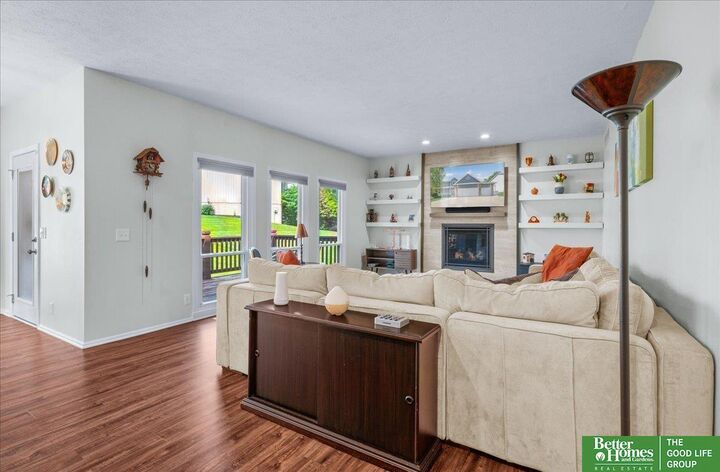 Property Photo:  908 Wicklow Road  NE 68046