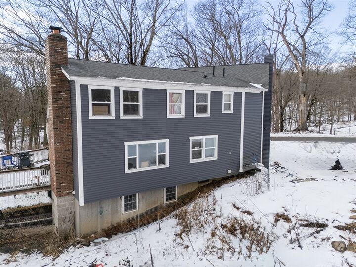Property Photo:  515 Keys Rd  MA 01585 