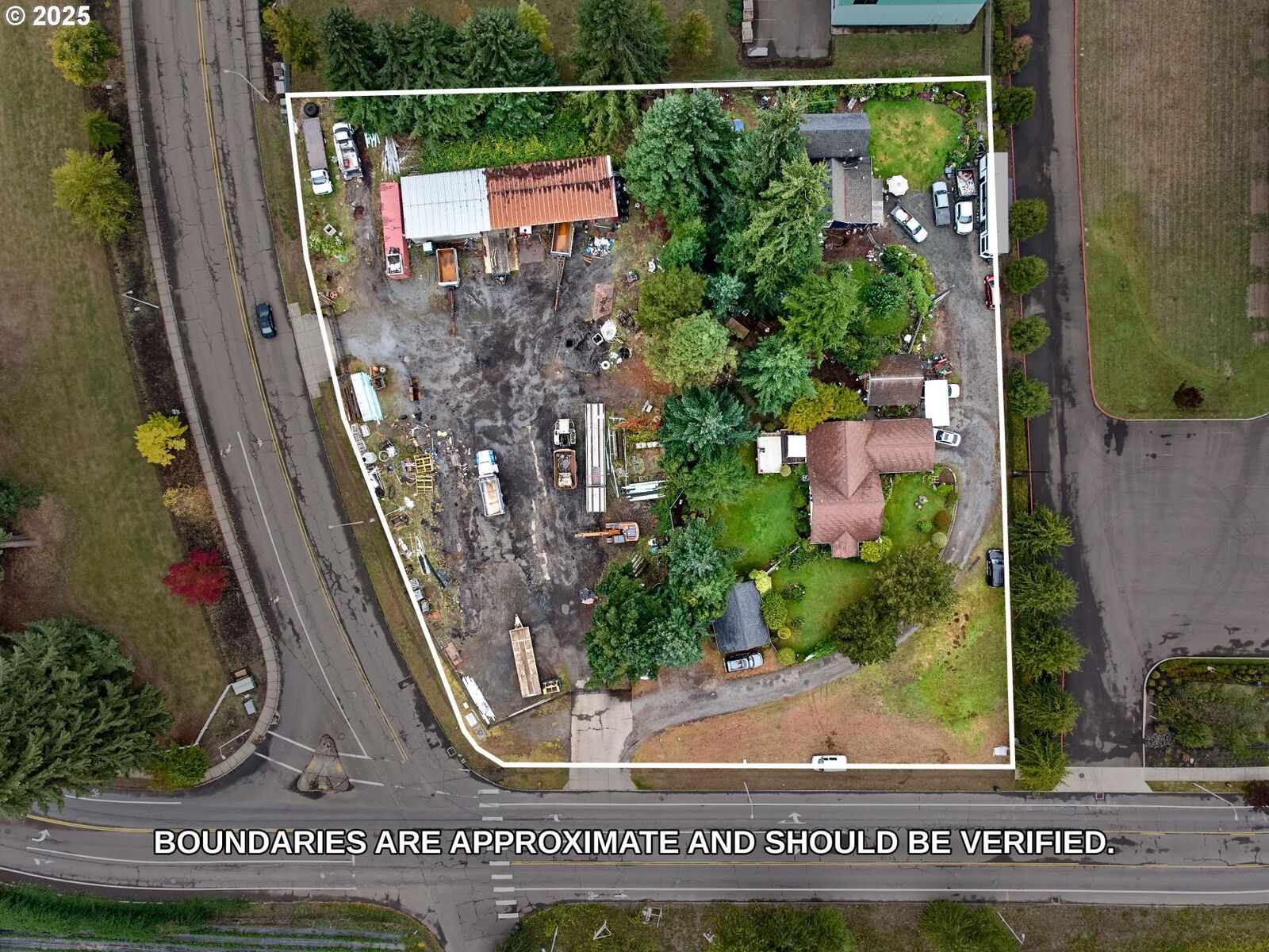 Property Photo:  399 S Sequoia Pkwy  OR 97013 