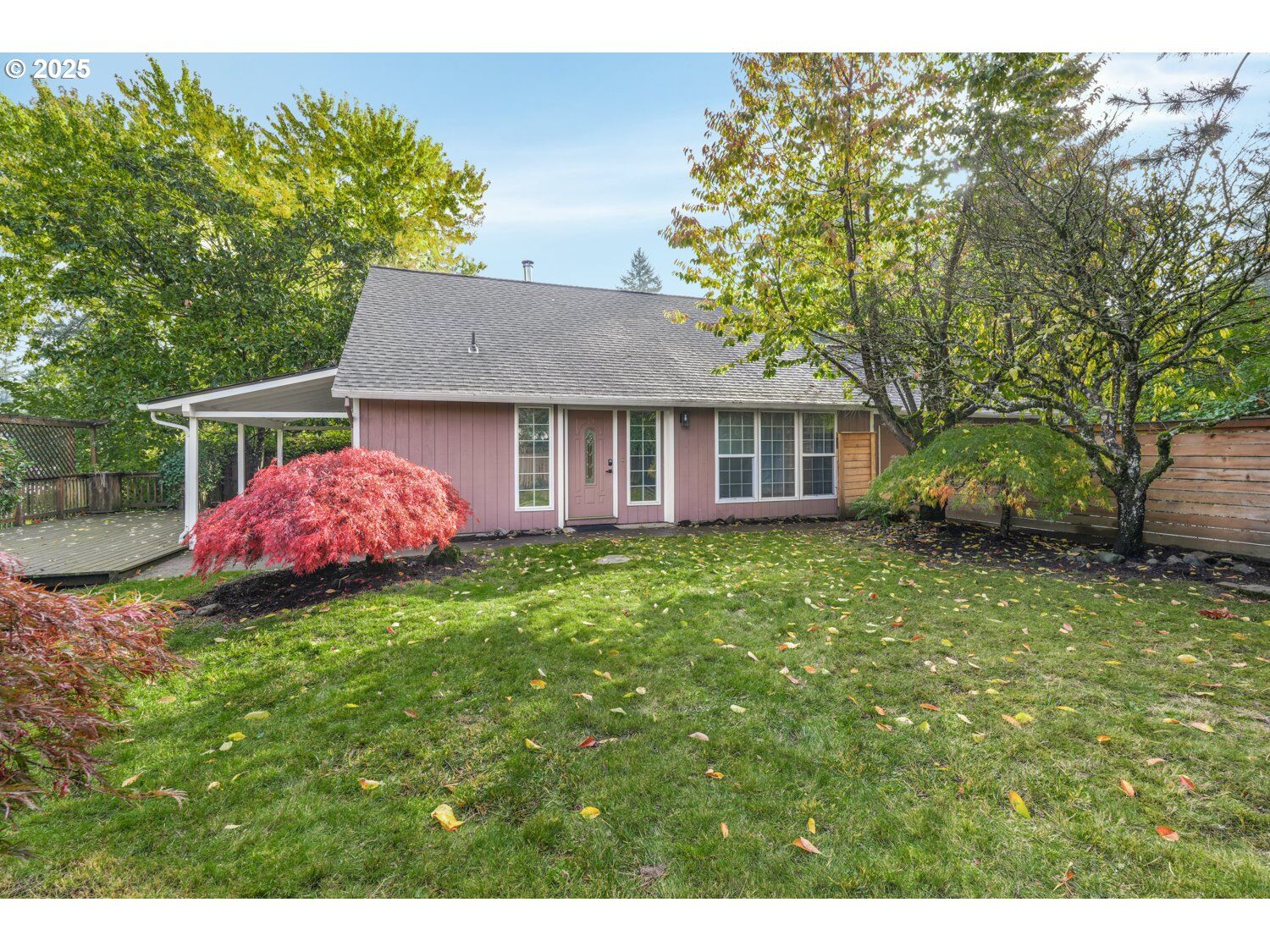 Property Photo: 1300 NE 155th Ave OR 97230