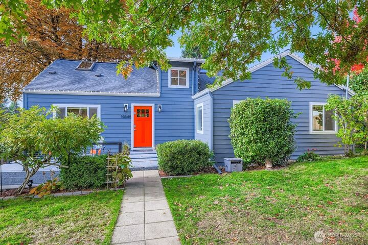 10345  Ashworth Avenue N  Seattle WA 98133 photo