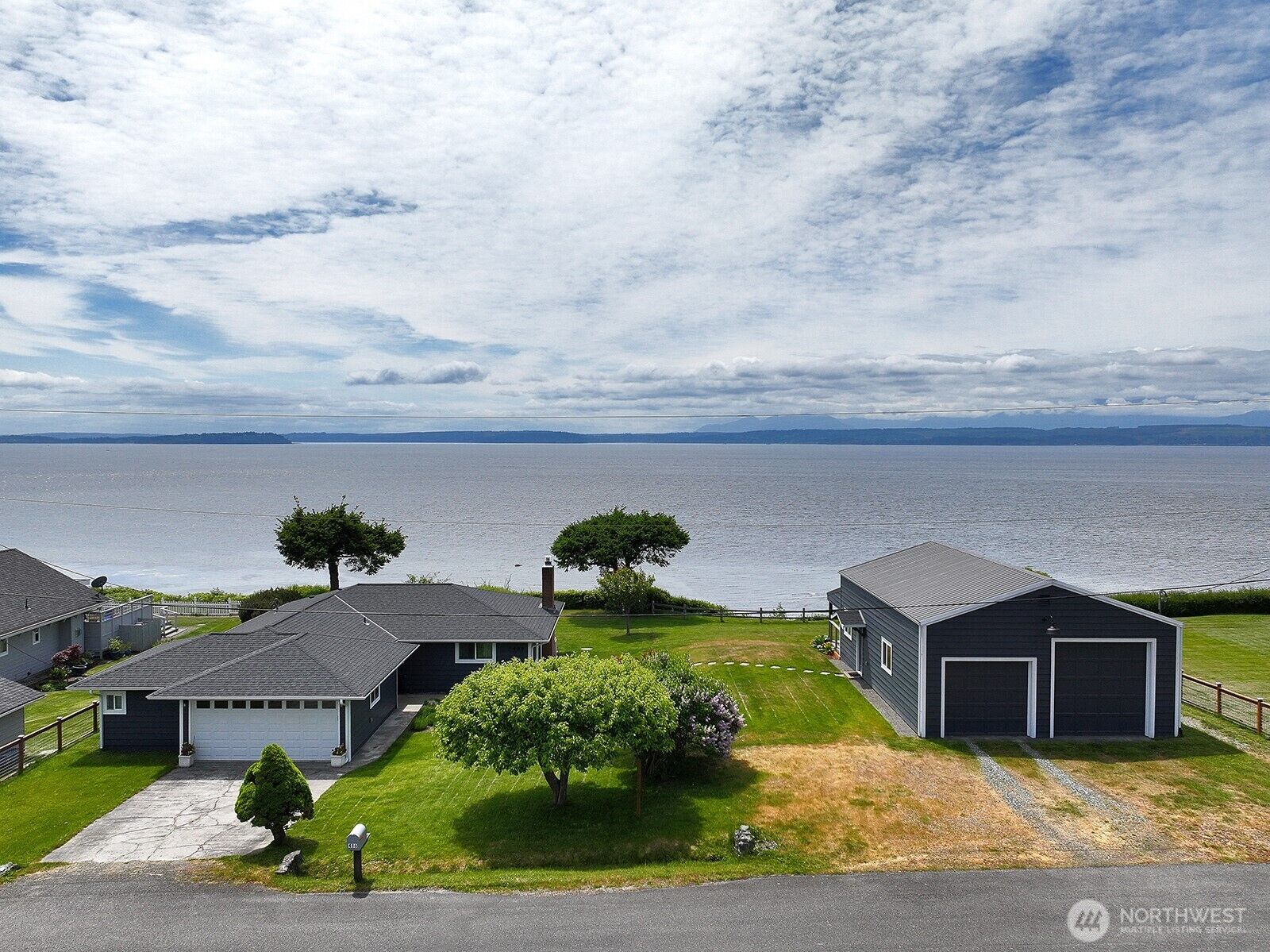 Property Photo: 486 Vists Road WA 98249