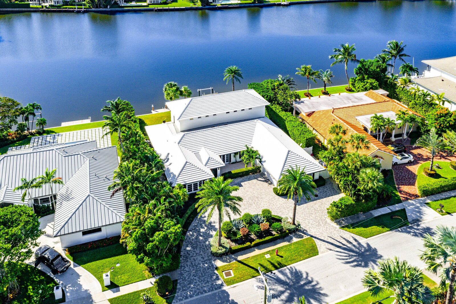 Property Photo:  50 Spoonbill Road  FL 33462 