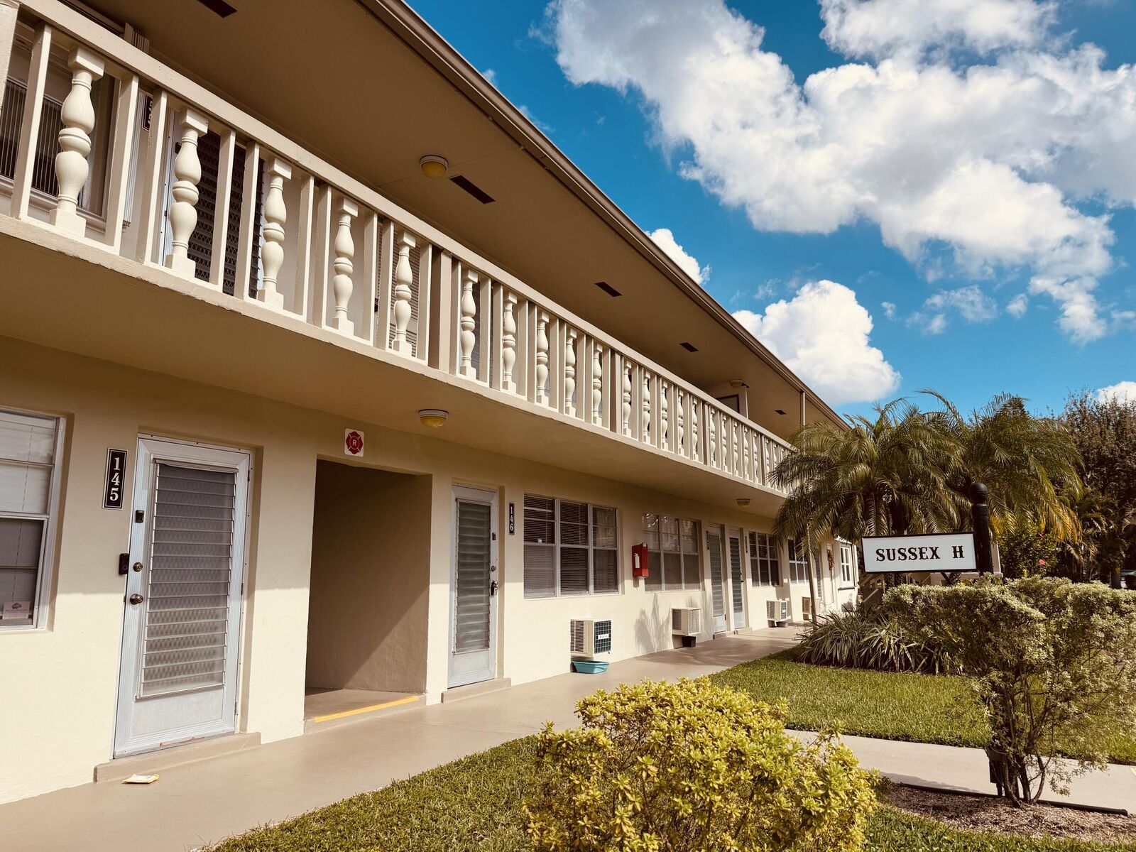 Property Photo:  159 Sussex H  FL 33417 