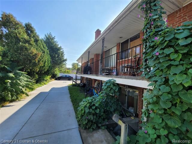 Property Photo: 2753 10th Street MI 48192