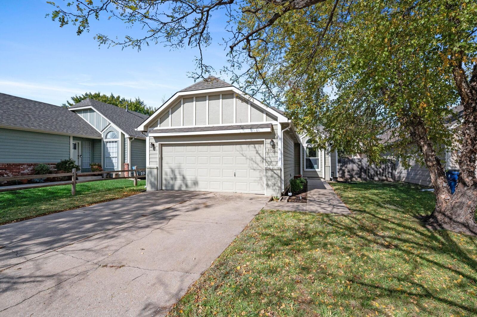 Property Photo:  8708 E Parkmont Dr  KS 67207 
