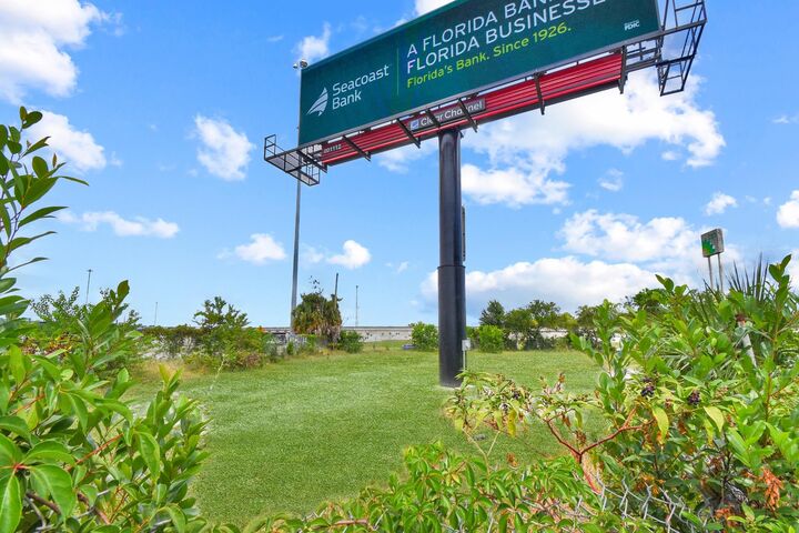 Property Photo: 0 Blanding Blvd FL 32244