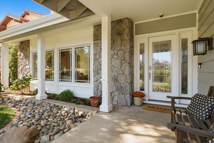 Property Photo:  5915 Vista Loop  CA 95124 