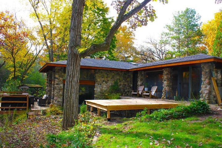 Property Photo: 436 Thomas Road WI 53183