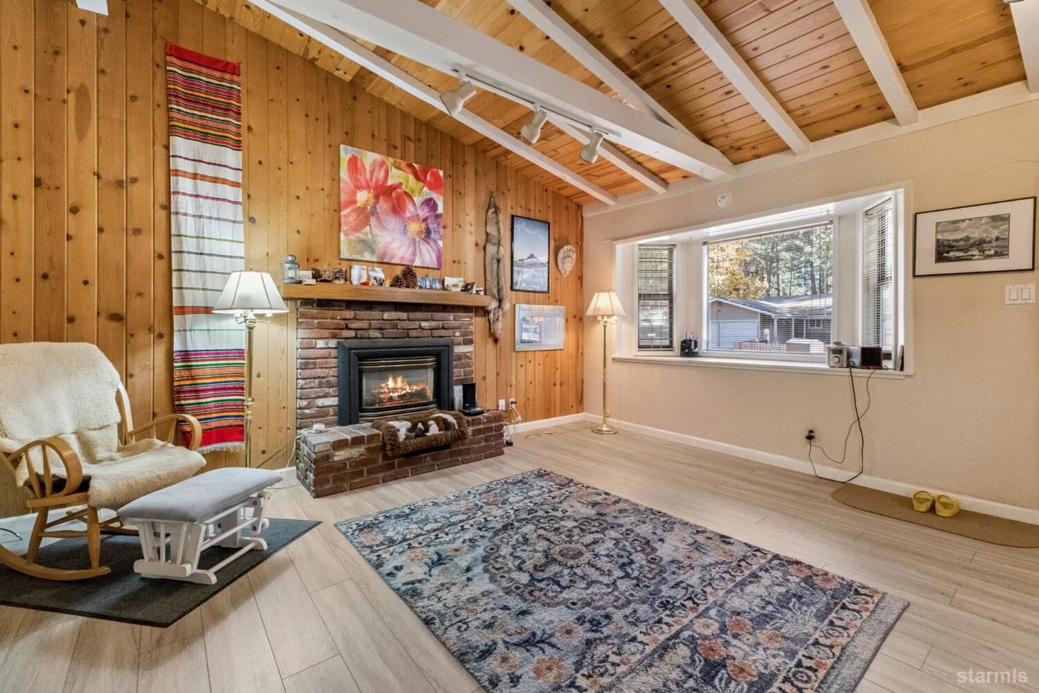 Property Photo: 2175 Royal Avenue CA 96150