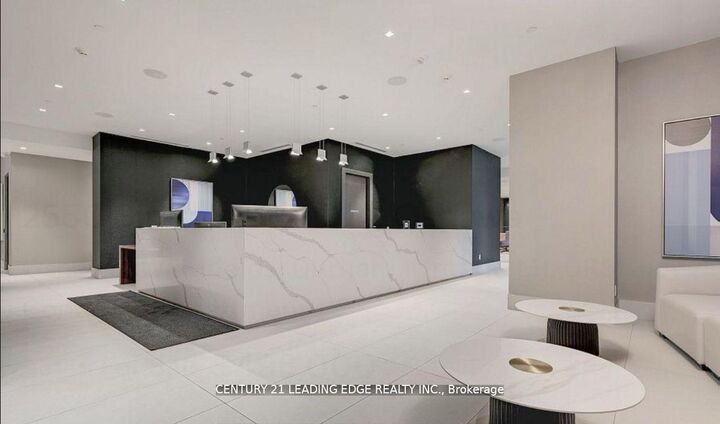 Property Photo: 2550 Simcoe Street N 320 ON L1L 0R5