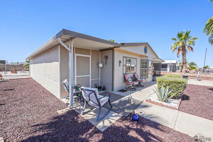 Property Photo: 11391 E 38 Pl AZ 85367