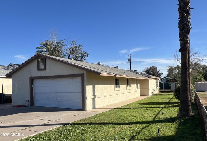 Property Photo:  113 W Cullumber Avenue  AZ 85233 